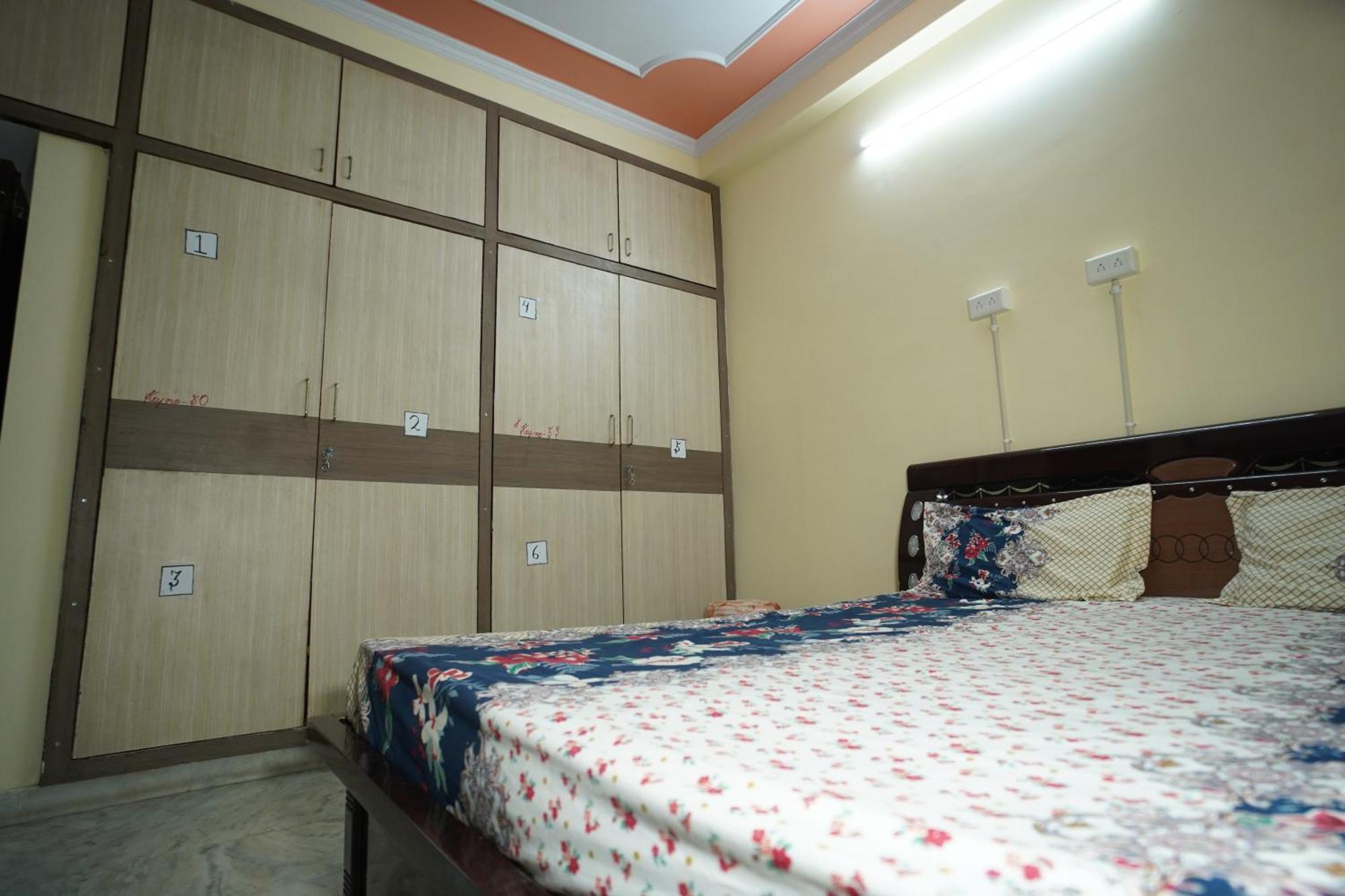 Om Trance Homestay Τζαϊπούρ Εξωτερικό φωτογραφία